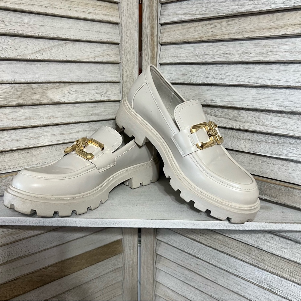Steve Madden Cream Chunky Loafers with Glossy Finish and Gold Accent